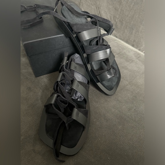 A Emery The Niko Sandal - Picture 4 of 9